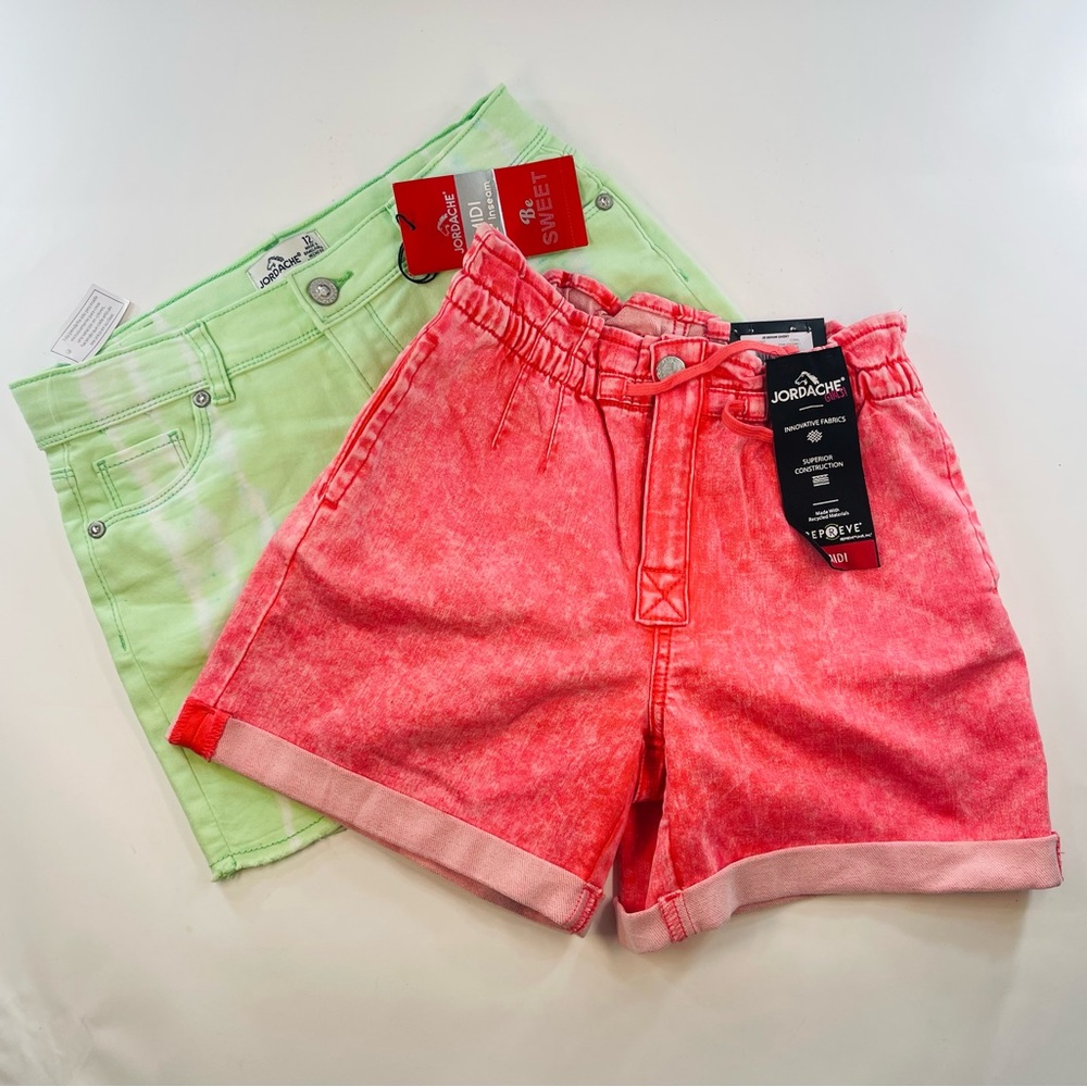 JORDACHE GILRS BRIGTH COLORS SUMMER SHORTS SIZE 12 SET OF 2